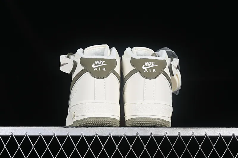 All categories Nk Air Force 1 Air Force series Nk Air Force 1 Mid Air Force mid-top Nk Air Force 1'07 Mid beige green hook Starry Air Force One mid-top casual sneakers SH0235-577